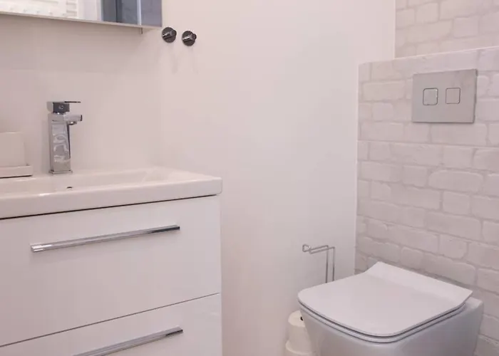 House בית נופש